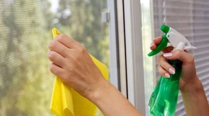 Maizena deixa os vidros da sua casa brilhando, confira como usar