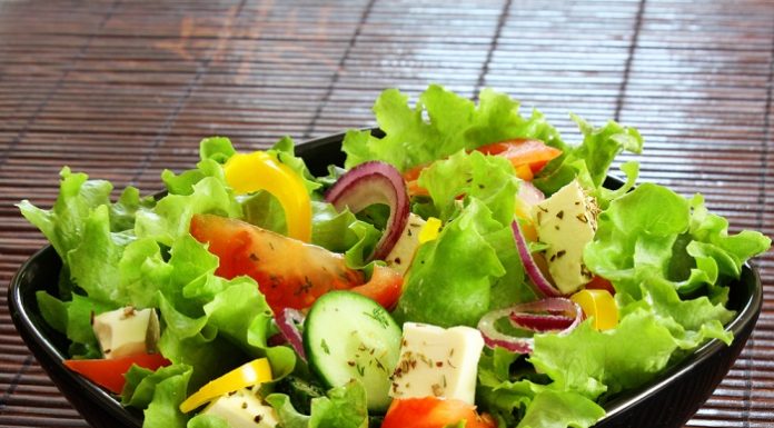 Saladas para desintoxicar o intestino e aumentar a energia.