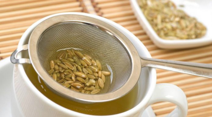 Você vai querer beber todos os dias quando aprender: 9 benefícios surpreendentes do chá de erva-doce.