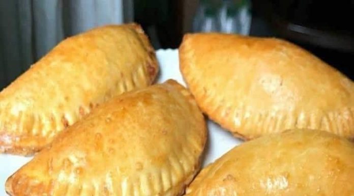 Pastel com 3 ingredientes