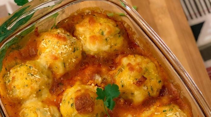 Bolinho de batata com carne moída