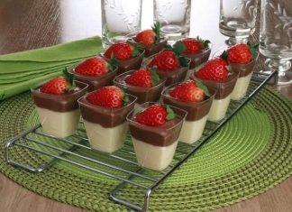 Bombom de morango no copinho 🍓