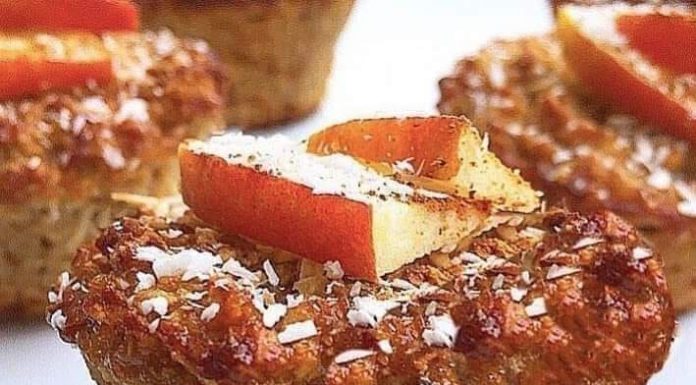 Muffins de maçã e coco