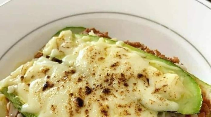 Lasanha de abobrinha à bolonhesa 🍆