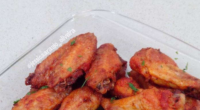 Coxinha e asinha de frango temperada