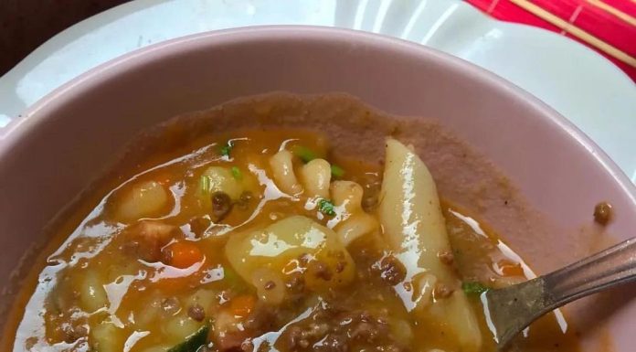 Sopinha simples e deliciosa 😋🍲